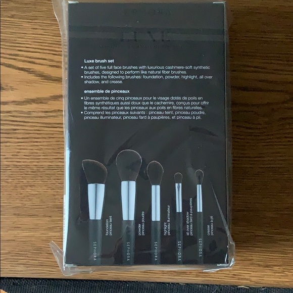 2 NWT makeup brush sets - Picture 6 of 8